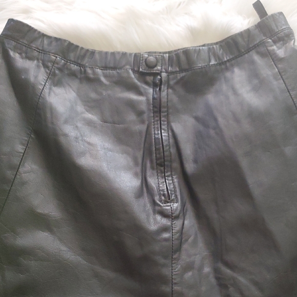 Studio Black A-Line Leather  Skirt - Picture 6 of 8